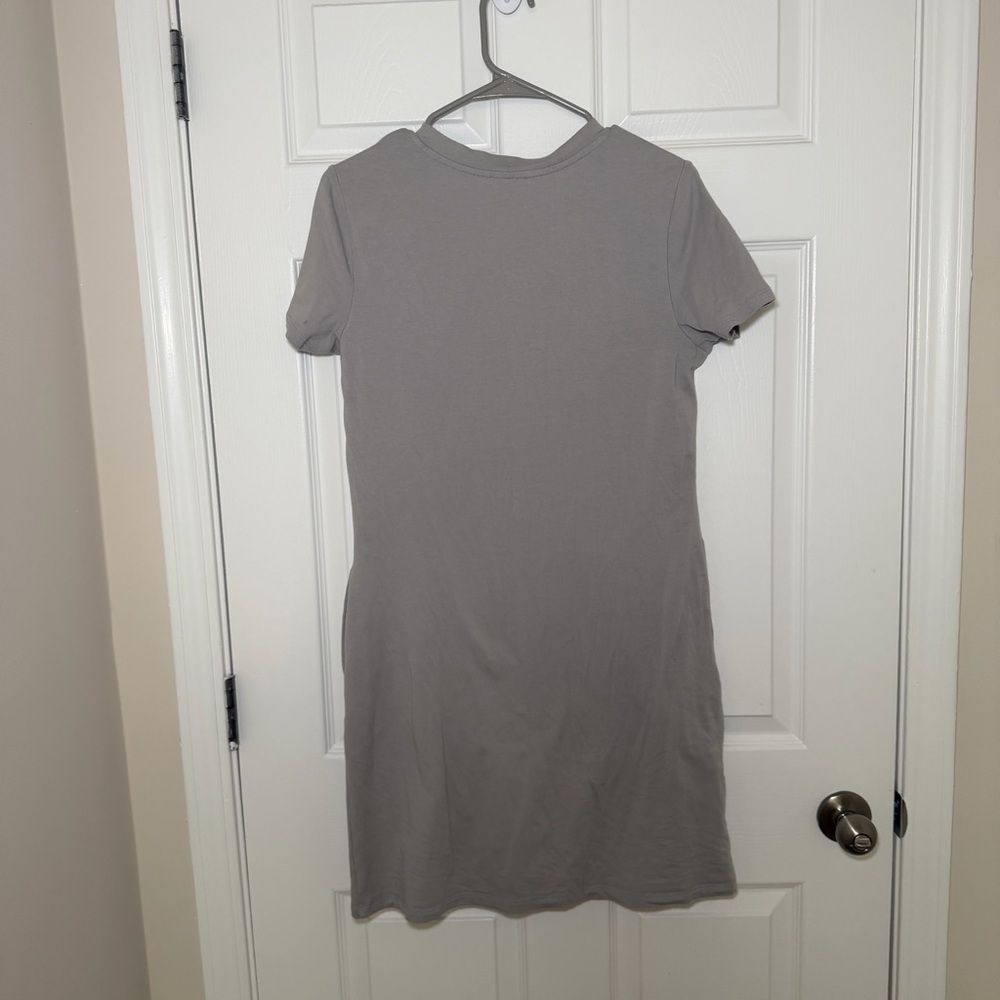Calvin Klein Light Gray Athleisure Short Sleeve Golf Dress - Picture 5 of 5